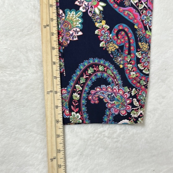 Zac & Rachel Multicolor Paisley Cropped Pants - Picture 7 of 9